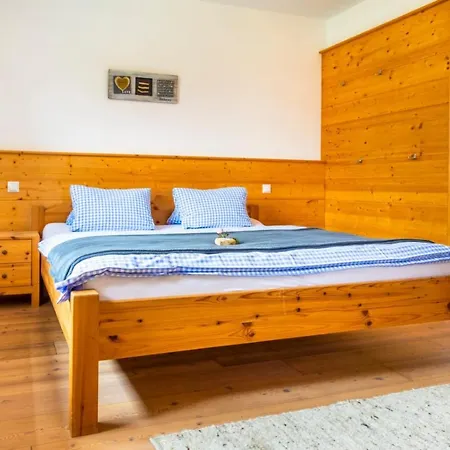 Appartement Reitlhof Bio-Bergbauernhof Bei Salzburg Krispl