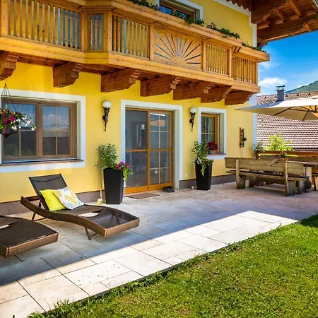 Appartement Reitlhof Bio-Bergbauernhof Bei Salzburg Krispl