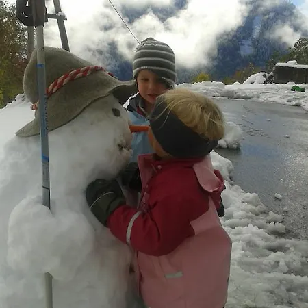 Appartement Reitlhof Bio-Bergbauernhof Bei Salzburg