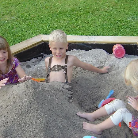 Διαμέρισμα Appartement Reitlhof Bio-Bergbauernhof Bei Salzburg Krispl